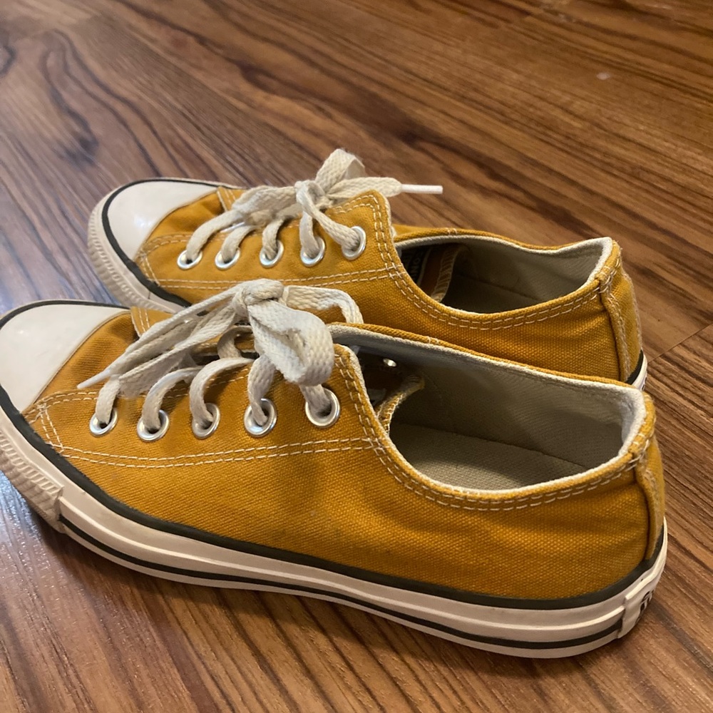 Womens Yellow Fall Edition Converse